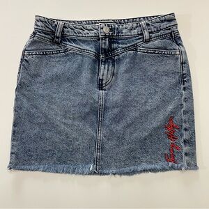 Tommy Hilfiger Women's Retro Signature Denim Mini Skirt, size 0